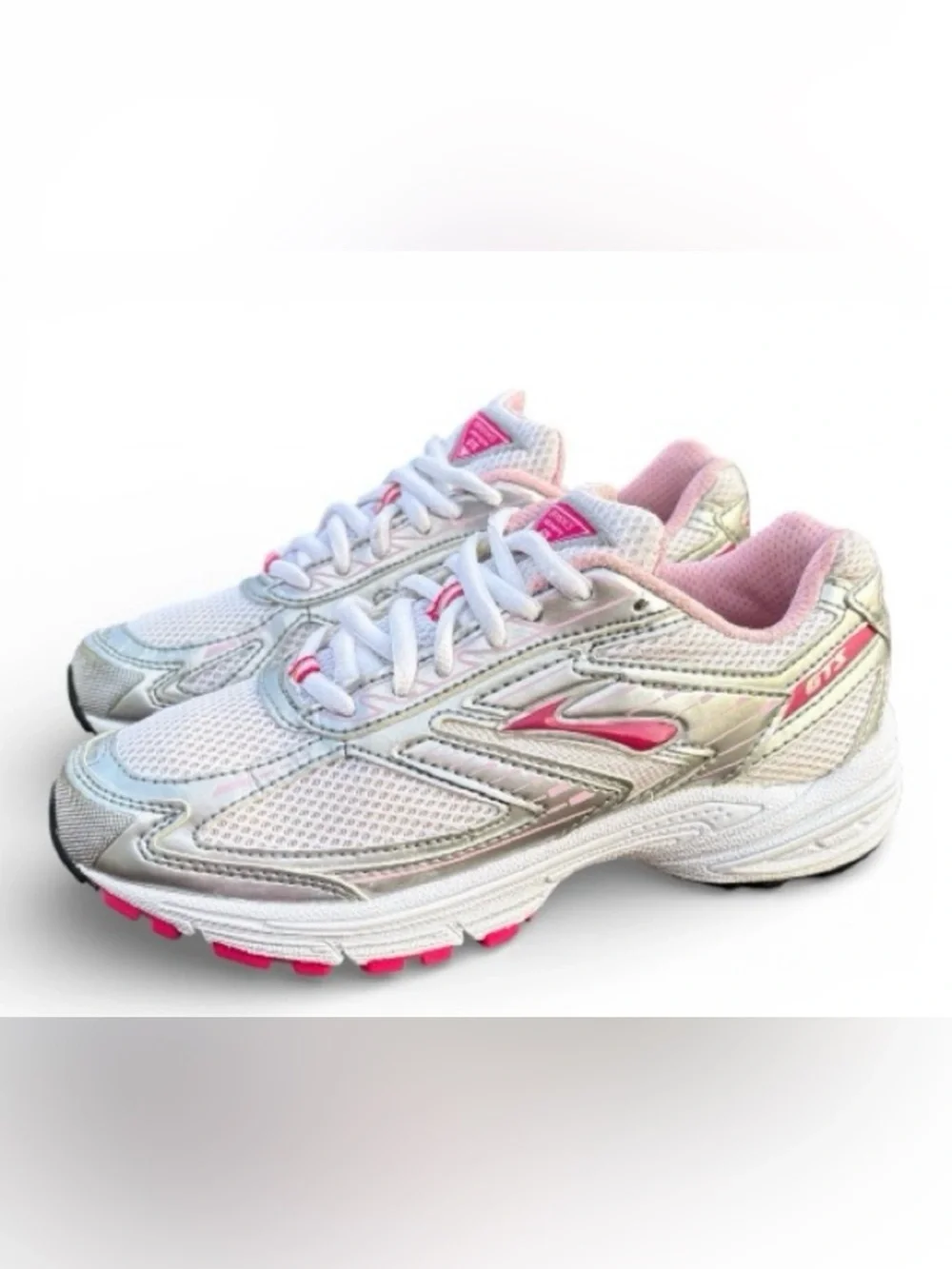 Brooks Adrenaline GTS Girls Running Shoes White Pink Silver Size 2.5 Youth